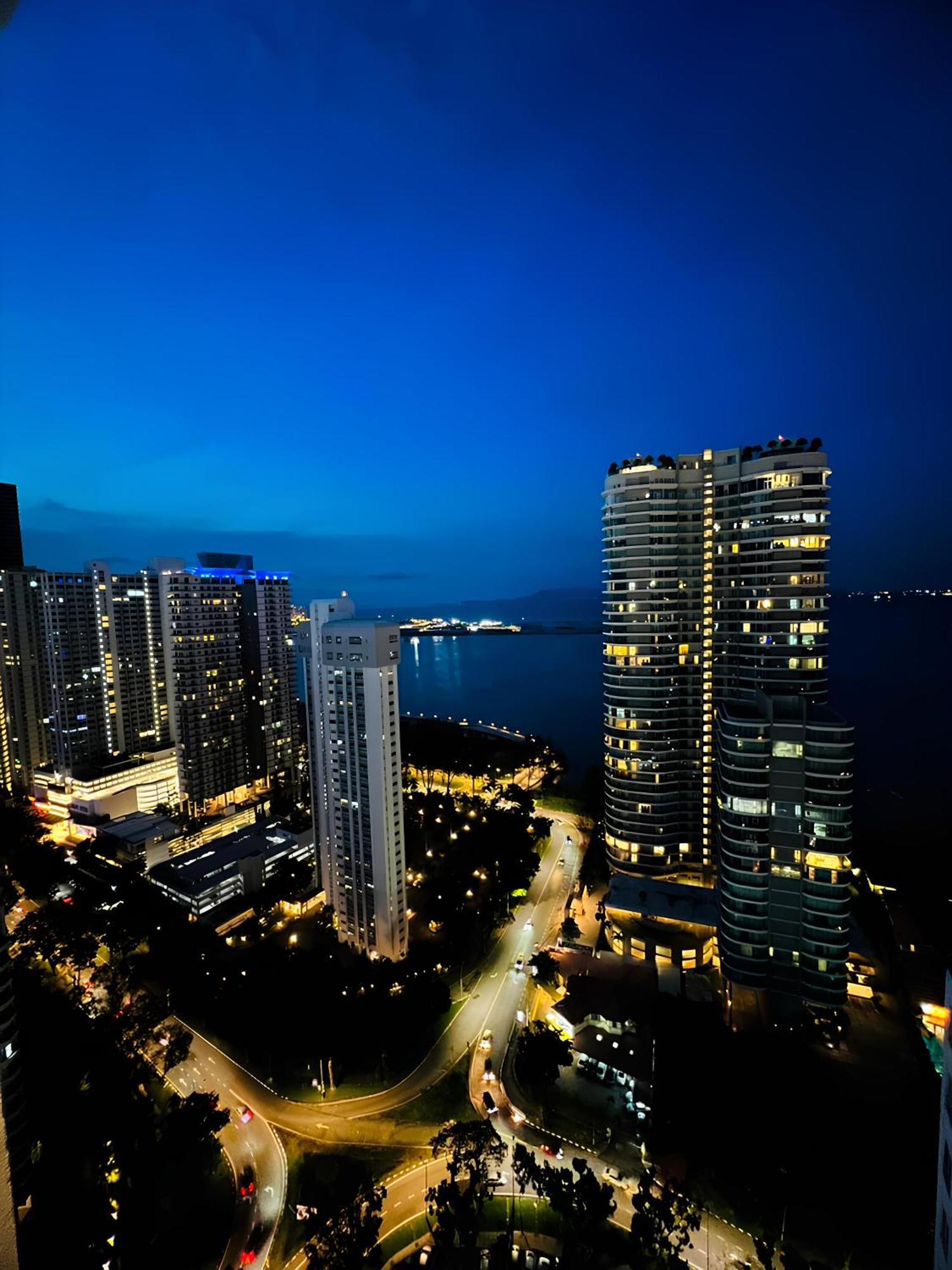 Mansion One L 7pax 2r2b L Seaview L Gleneagle L By Perfectsweethome Georgetown